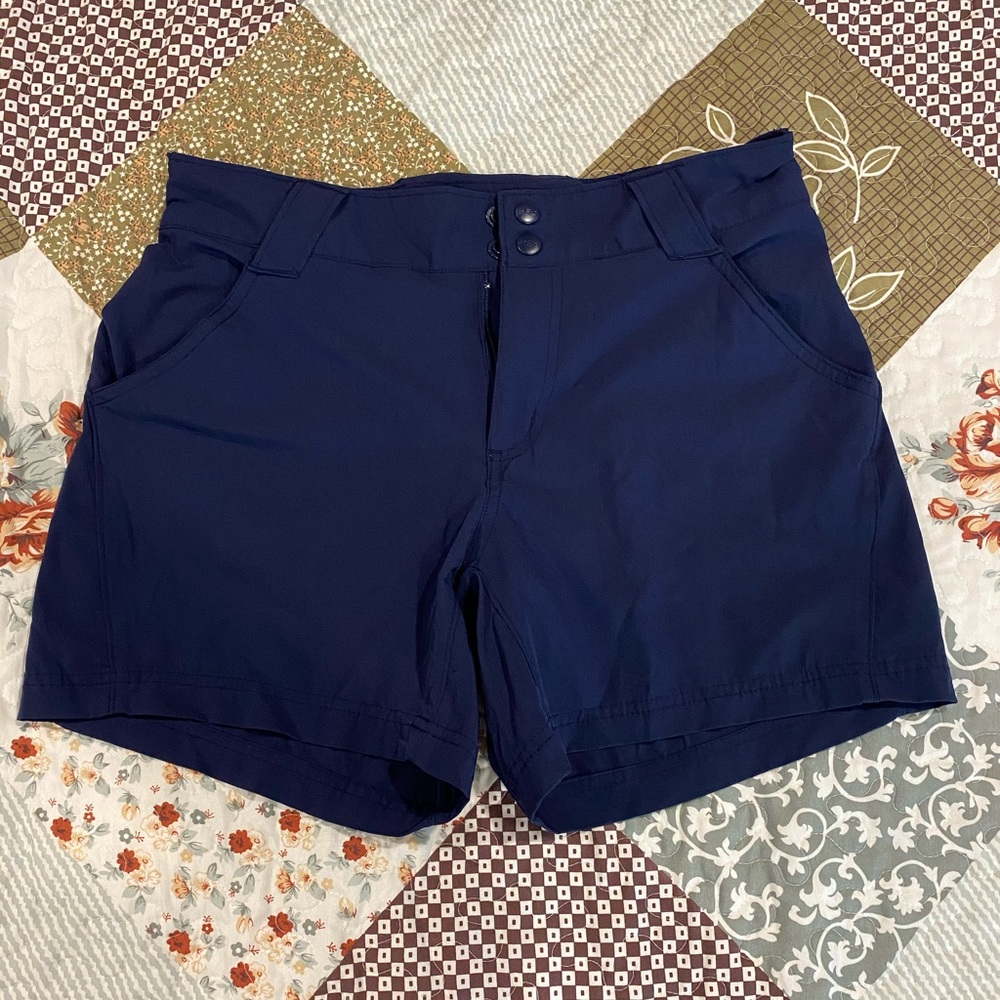 Columbia Shorts